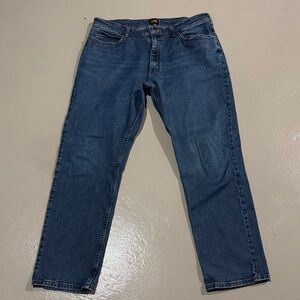 Lee Men's Straight Fit Blue Jeans